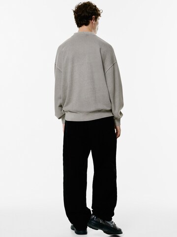 Sweat-shirt Pull&Bear en gris