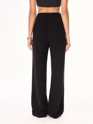 Wide leg Pantaloni 'Ora' di mandragora in nero