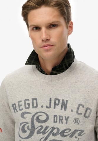 Sweat-shirt 'Industrial' Superdry en gris
