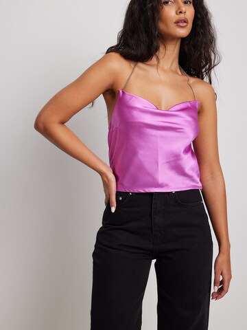 NA-KD Top in Pink: front