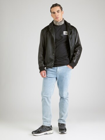 Derbe Shirt 'Pollerhocken Post' in Black