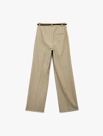 Koton Flared Pleated Pants in Green