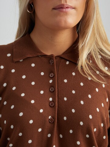 minus - Pullover 'Sindy' em castanho