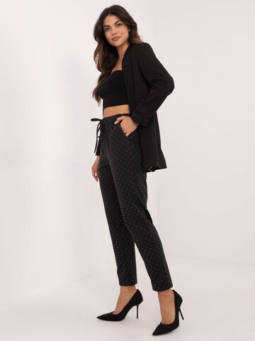 Madnezz House Slimfit Hose 'A7690.01P' in Schwarz