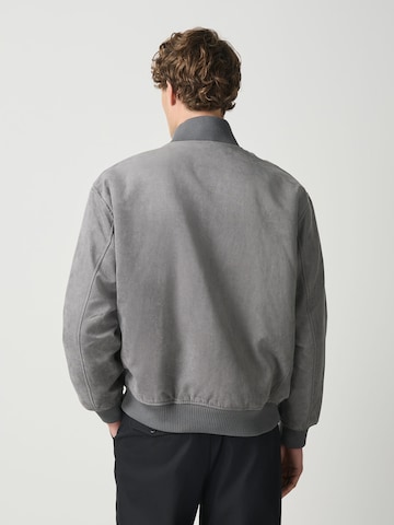 Next - Chaqueta de entretiempo en gris