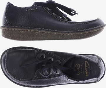 CLARKS Flats & Loafers in 38,5 in Blue: front