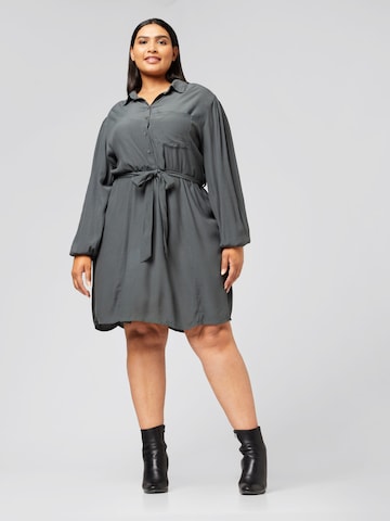 Guido Maria Kretschmer Curvy Shirt Dress 'Dajana' in Grey: front