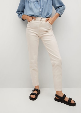 MANGO Avsmalnet Jeans i hvit: forside