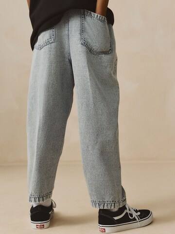 Next - Loosefit Vaquero en gris