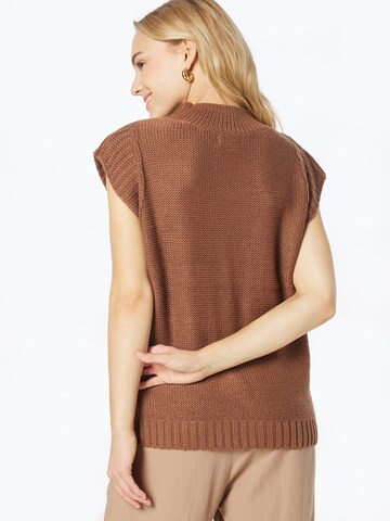 Sublevel Sweater in Brown