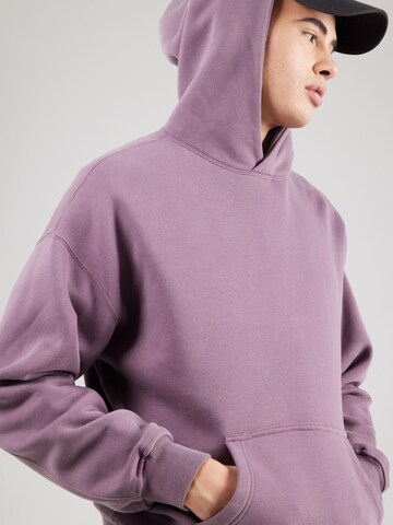 Abercrombie & Fitch Sweatshirt 'ESSENTIAL' in Lila