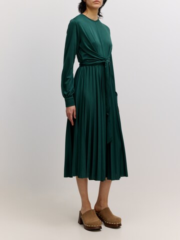 Robe 'Ravena' EDITED en vert : devant