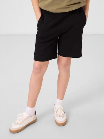 regular Pantaloni 'TOMMY Jugend-Shorts Mit Normaler Passform Mittlerer Taille' di Tommy Life in nero