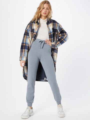 Esmé Studios Tapered Broek in Blauw