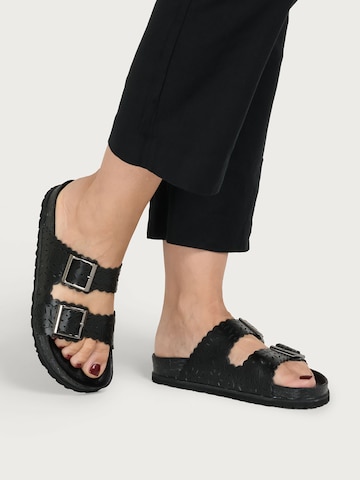 VITAFORM Pantolette in Schwarz: Vorderseite