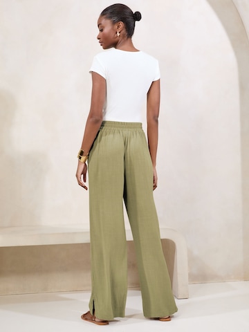 Lipsy Loosefit Hose in Grün