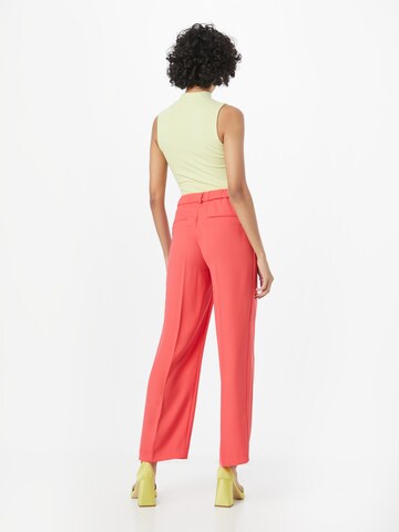 Regular Pantalon à plis MOS MOSH en rose