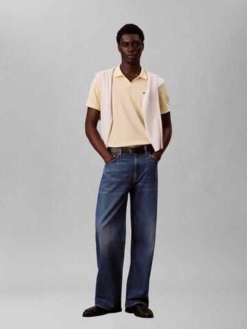 T-Shirt Calvin Klein Jeans en jaune
