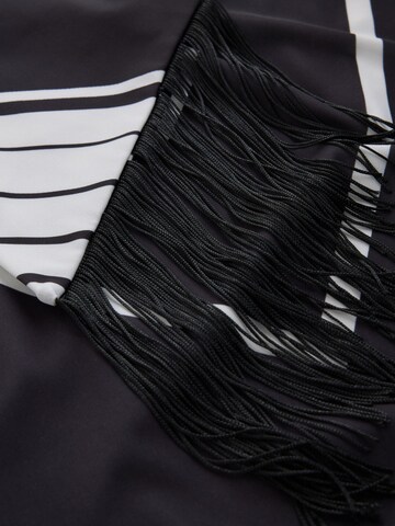 Next Top in Black