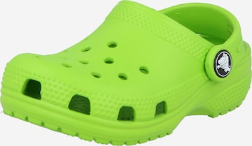 žalia Crocs Atviri batai 'Classic': priekis