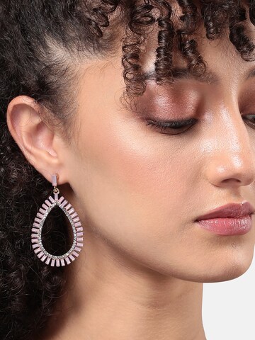 Boucles d'oreilles ' Reshmi ' SOHI en rose : devant