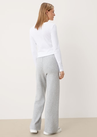 s.Oliver Wide leg Trousers in Grey