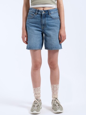 Dr. Denim Regular Jeans 'Arch Shorts'‌‌‌ in Blau