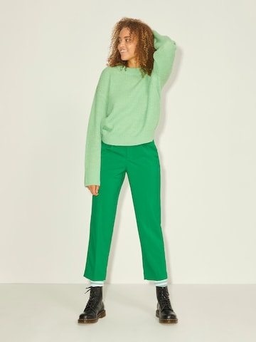 JJXX Regular Pleat-Front Pants 'JXCHLOE' in Green