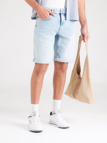 QS regular Jeans 'John' i blå: forside