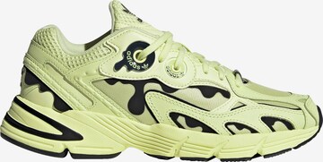 Baskets basses 'Astir' ADIDAS ORIGINALS en vert