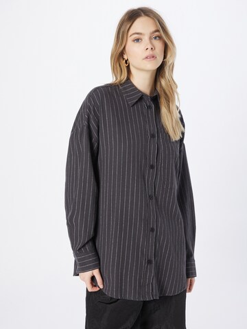 Monki Blouse in Grijs: voorkant