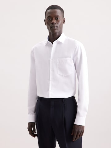 Coupe regular Chemise business SEIDENSTICKER en blanc