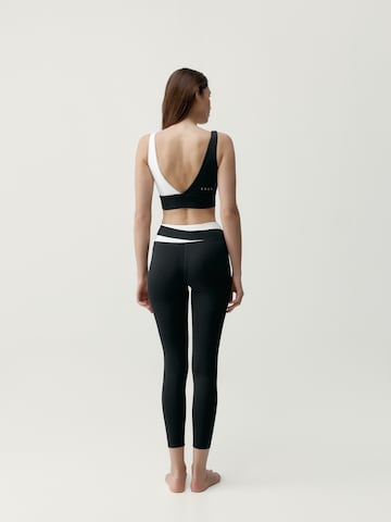 Born Living Yoga Skinny Sportbroek 'Kate' in Zwart