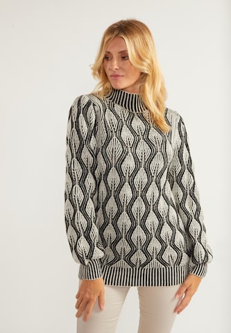 Usha Sweater in Beige: front