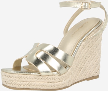 GLAMOROUS Босоножки с ремешком в Золотой: спереди