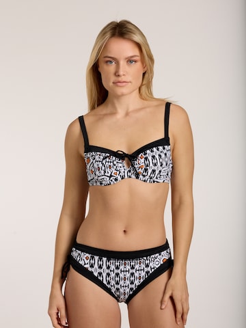 SUNFLAIR Balconette Bikini in Black: front
