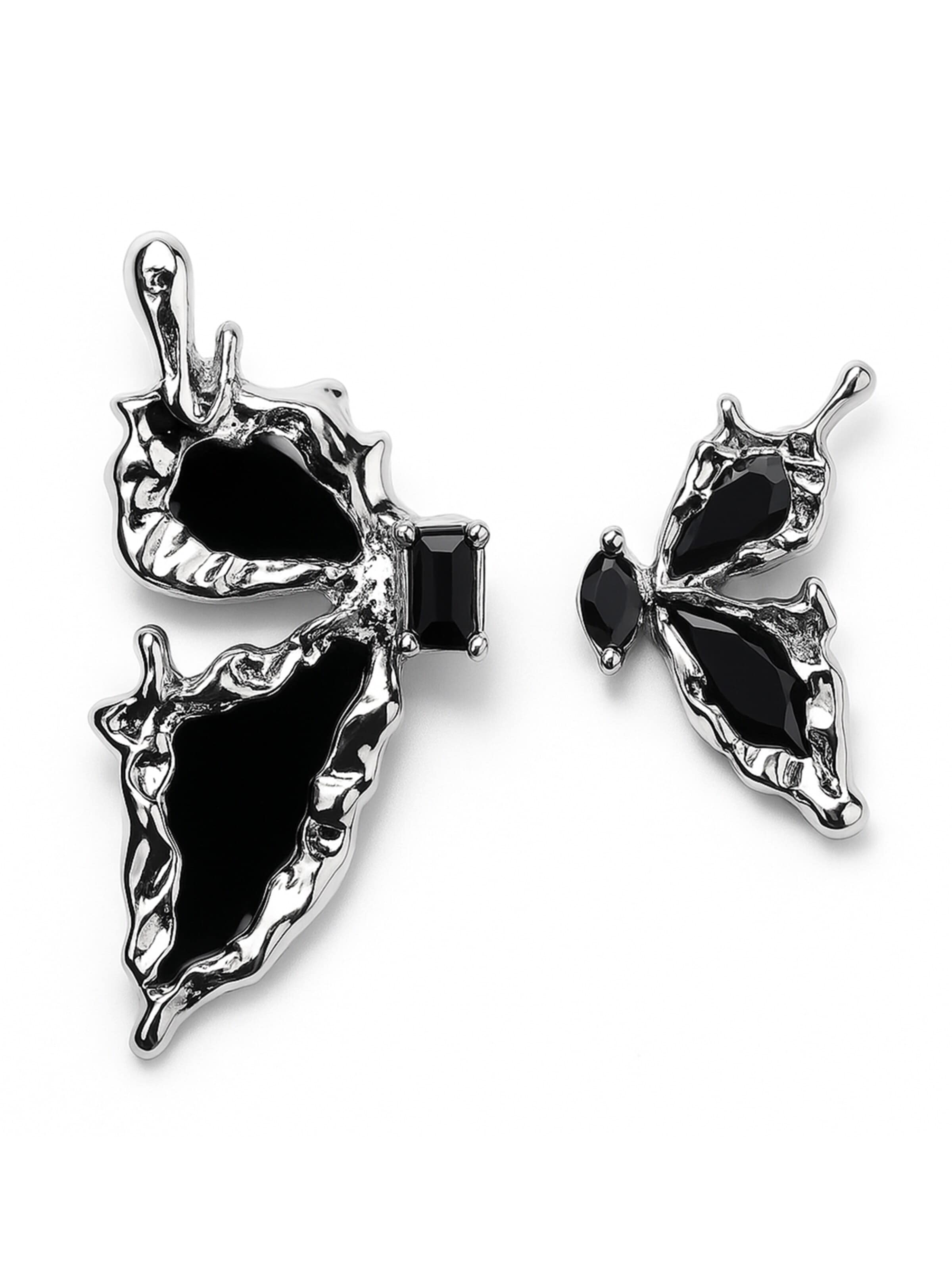 Nightini Earrings 'SCHMETTERLING' in Black: front
