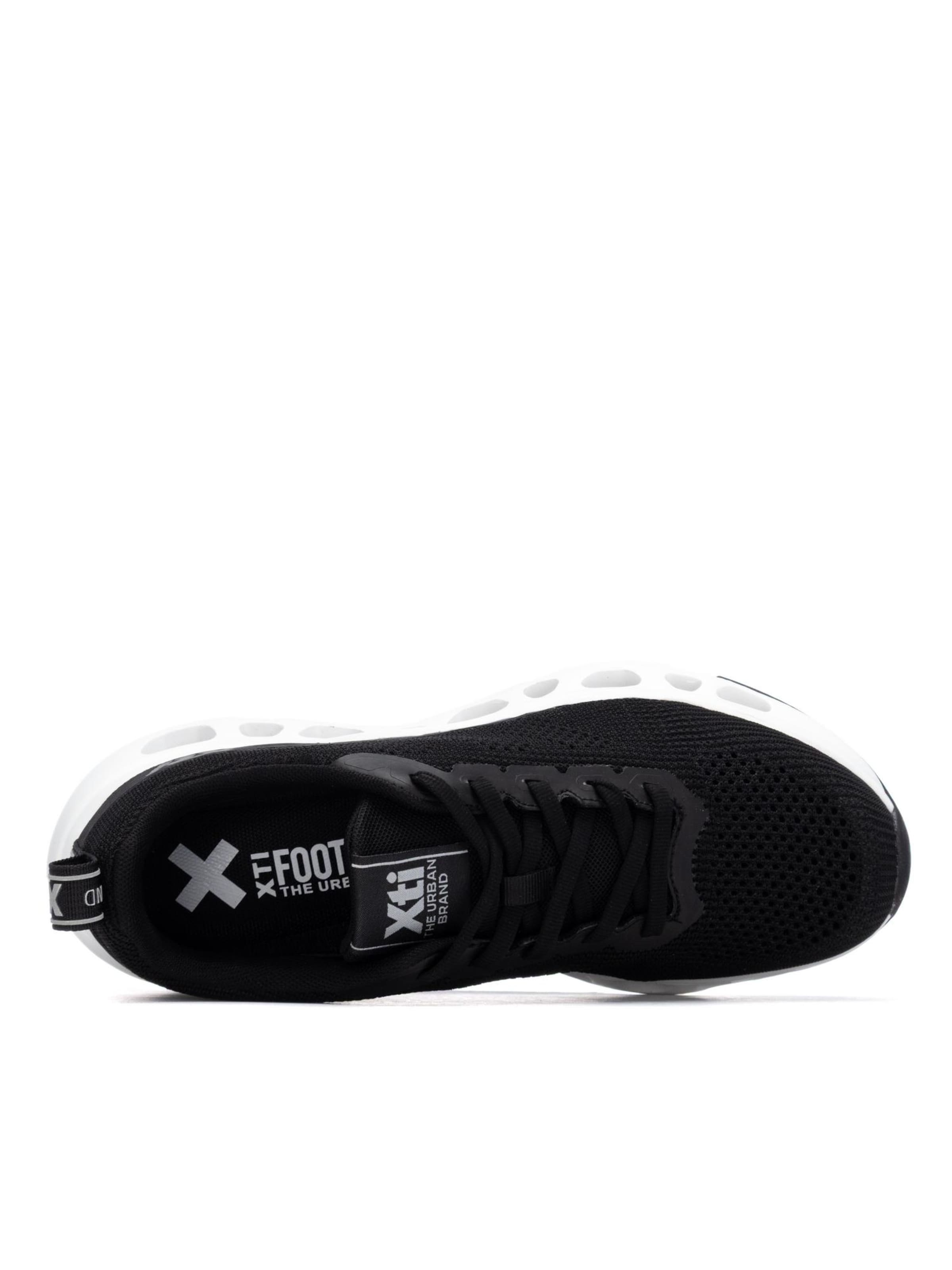 Xti Athletic Shoes in Black