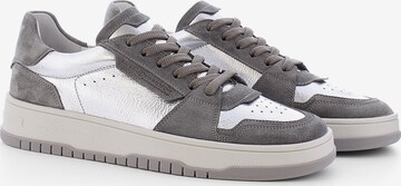 Kennel & Schmenger Sneaker low 'DRIFT' in Grau