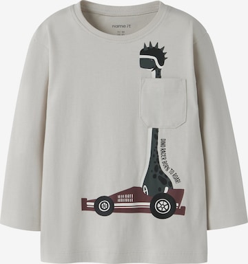 Tricou 'NMMVILIAN' de la NAME IT pe gri: față