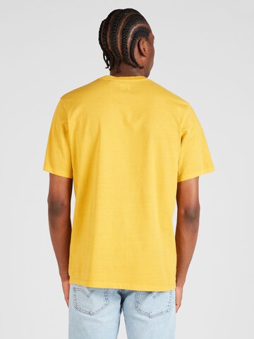 LEVI'S ® Póló 'SS Pocket Tee RLX' - sárga