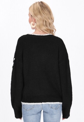 IZIA Sweater in Black