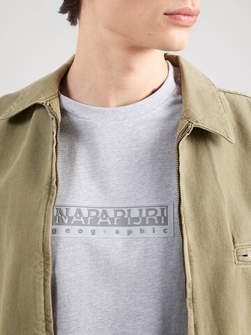NAPAPIJRI T-Shirt in Grau
