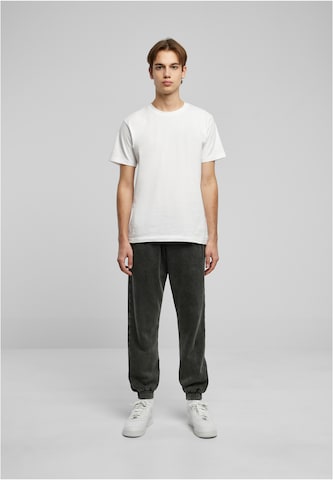 Urban Classics Tapered Broek in Zwart