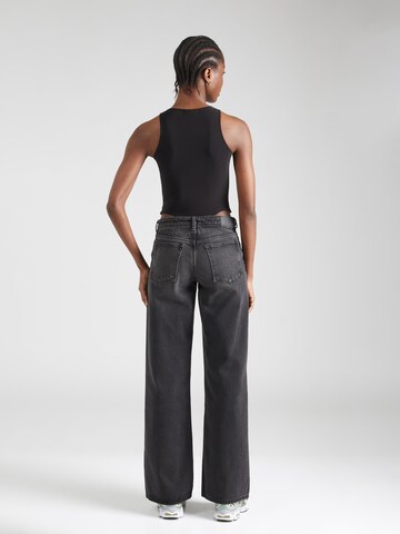 Monki Wide Leg Jeans in Schwarz