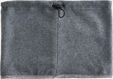 pilka Next Šalikas: priekis