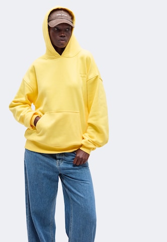 naketano Sweatshirt in Yellow: front