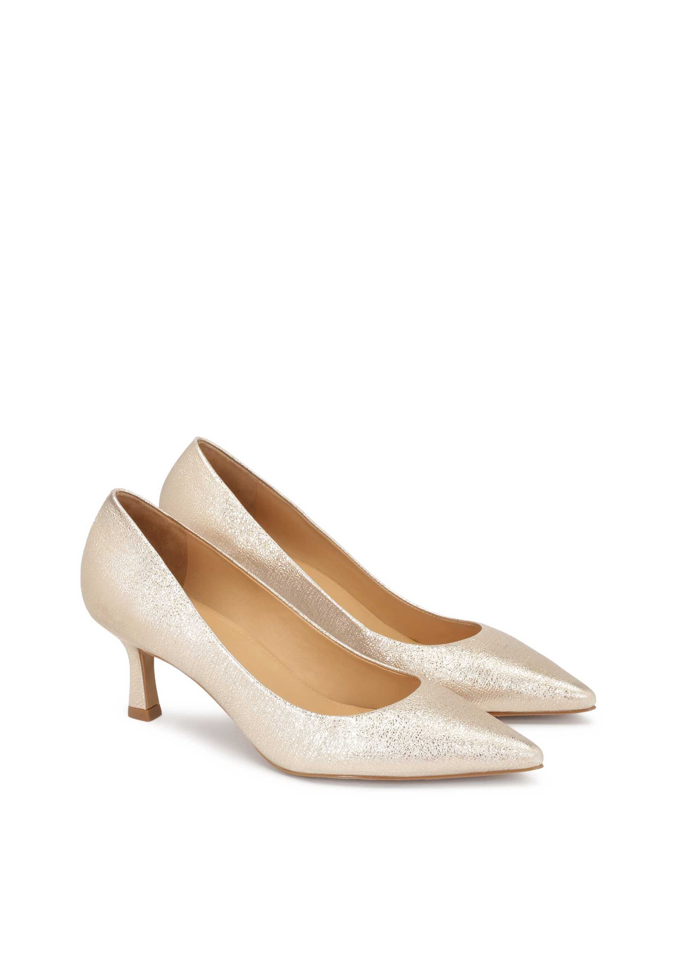 Kazar Pumps in Gold