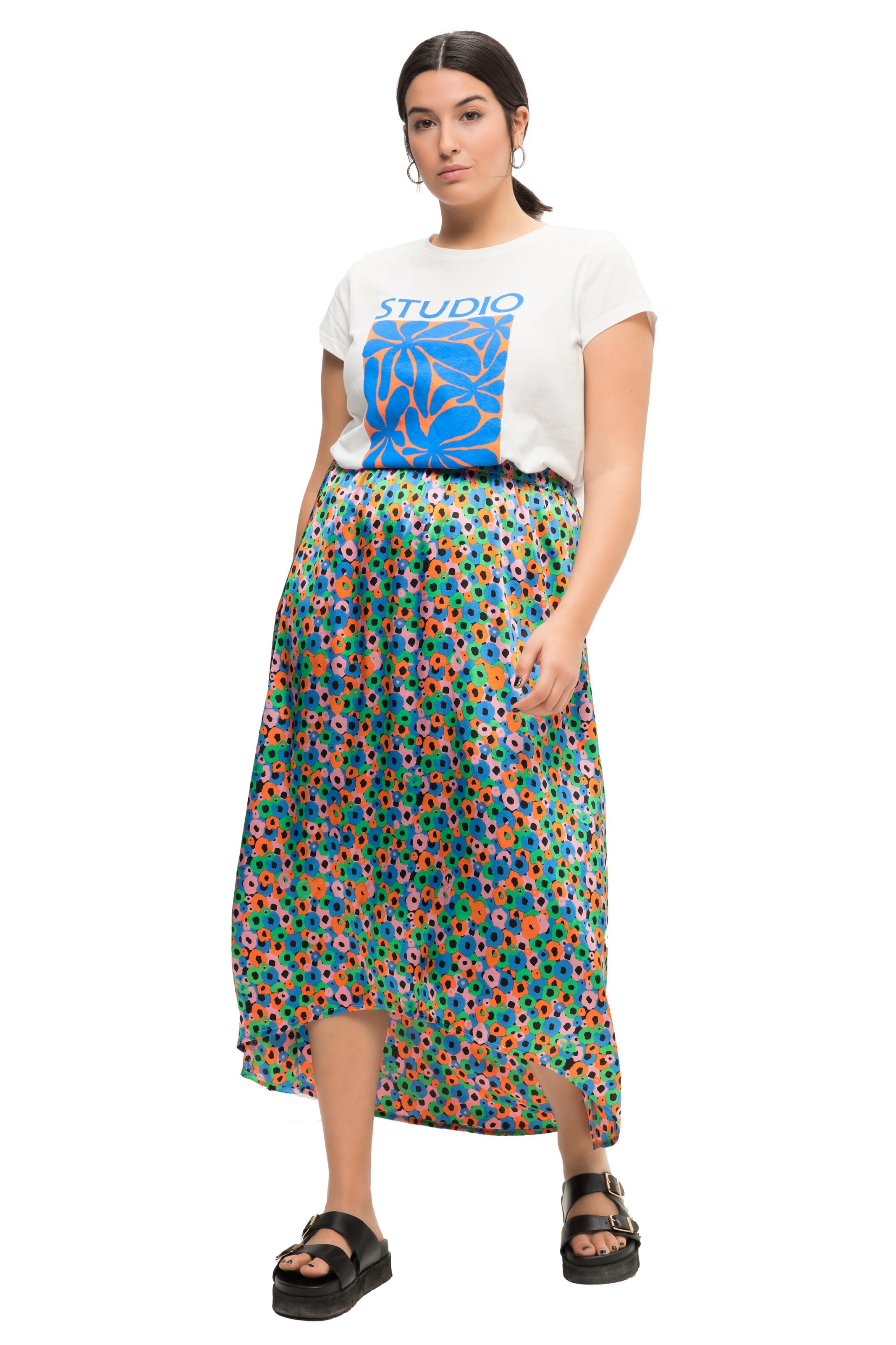 Studio Untold Rok in Oranje