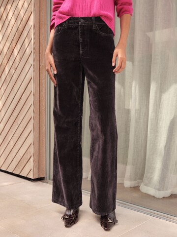 Next Loosefit Jeans in Braun